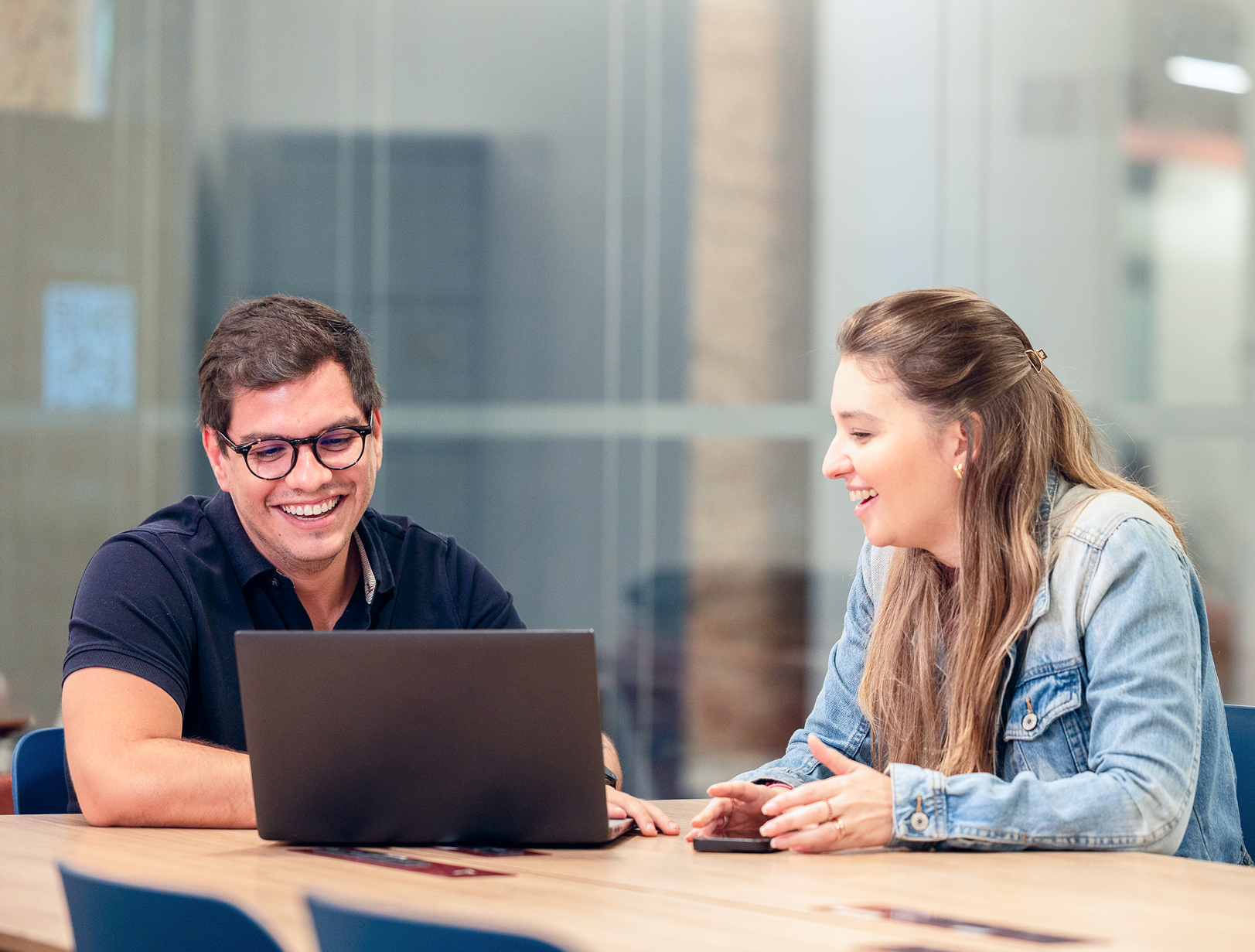 _R2V2868-2 _R2V2868-2